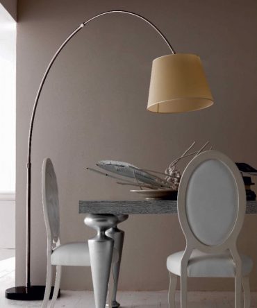 Lampada da terra telescopica Boing grande avorio Illuminando