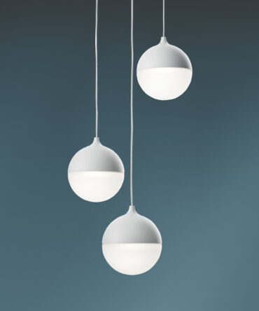 Sospensione Sky Fall 3 Sfere Led Bianco Ø15 cm Vivida International